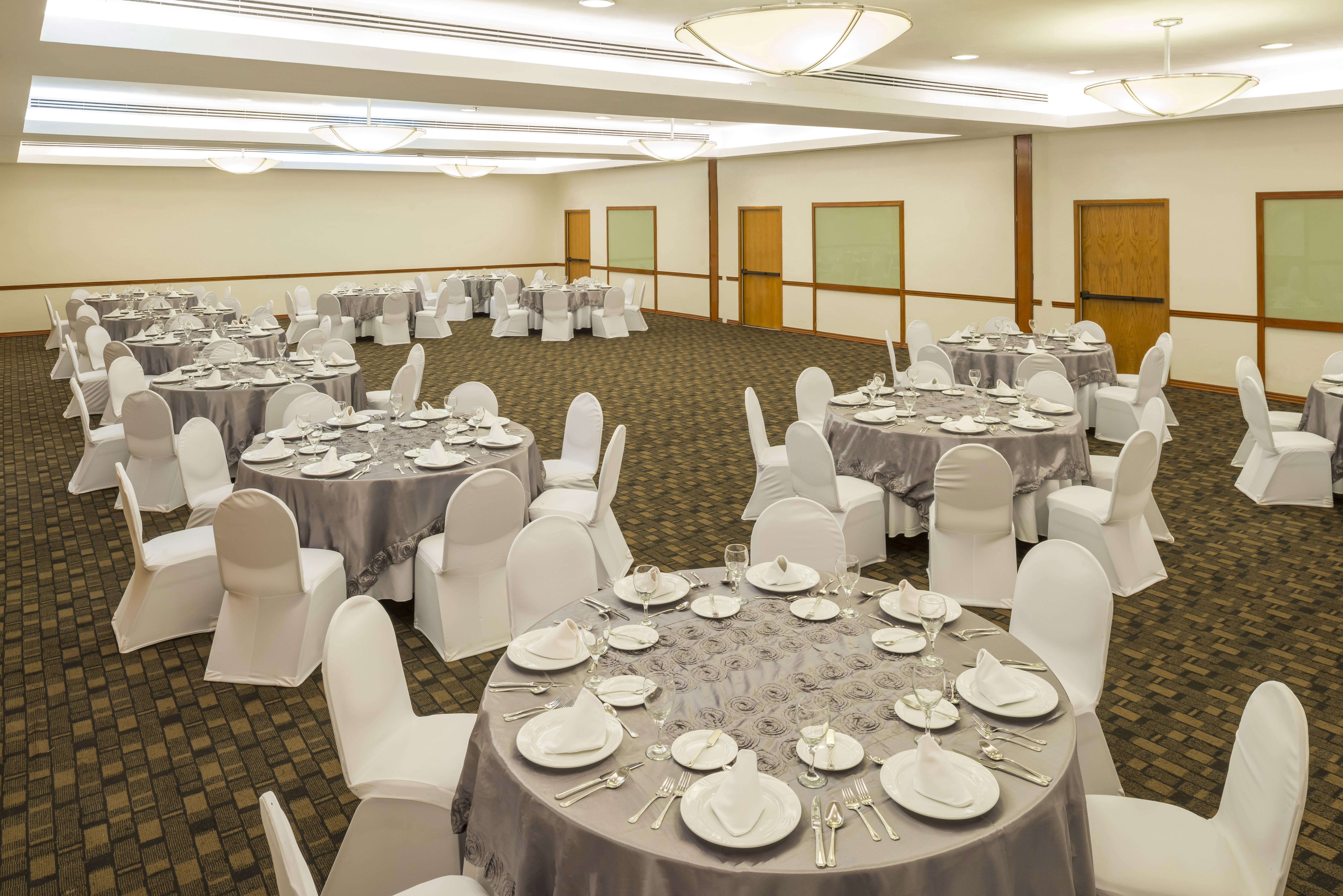 คอร์ตยาร์ด บียาเอร์โมซา ตาบัสโก Hotel วิลลาเฮอโมซา ภายนอก รูปภาพ
